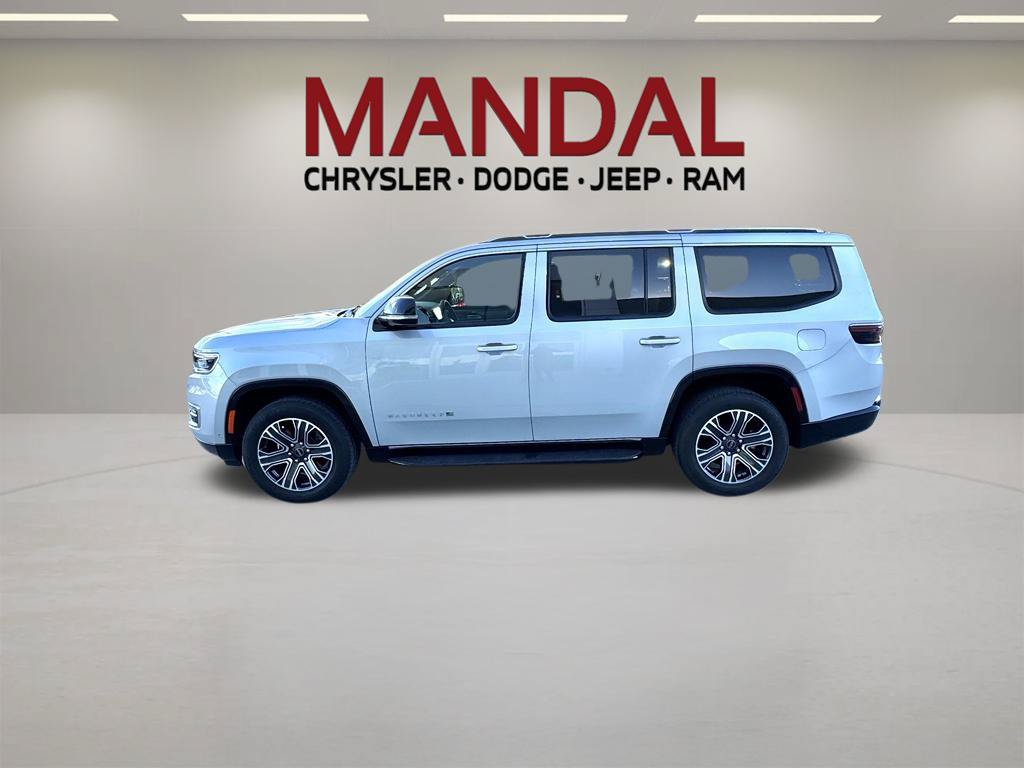 Used 2025 Jeep Wagoneer Series II AWD/4WD image 9