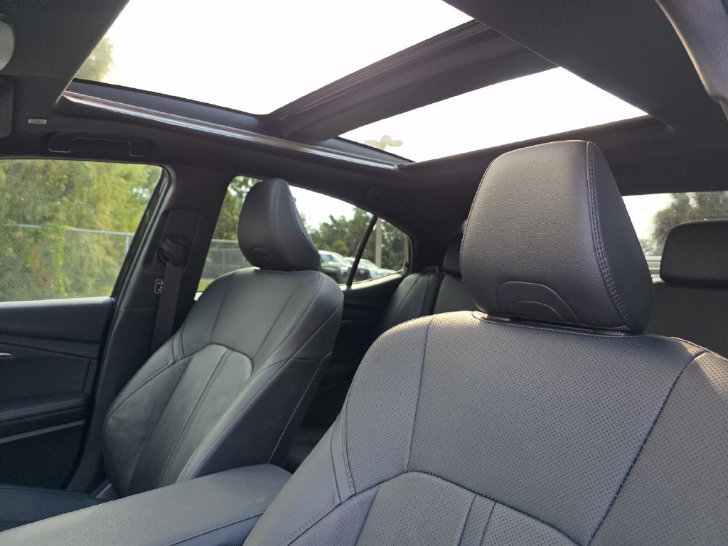 Certified 2025 Toyota Camry XSE w/ Premium Plus Package FWD image 23