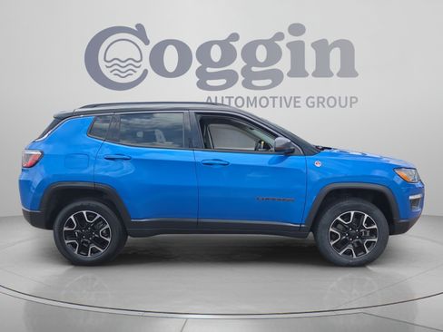 Used 2021 Jeep Compass Trailhawk AWD/4WD image 6