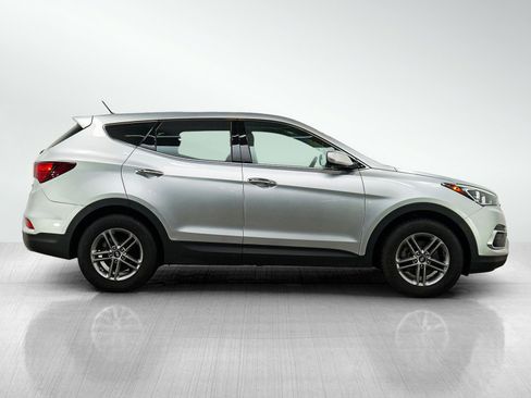 Used 2018 Hyundai Santa Fe Sport FWD image 6