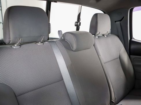 Used 2015 Toyota Tacoma 4x4 Double Cab image 29