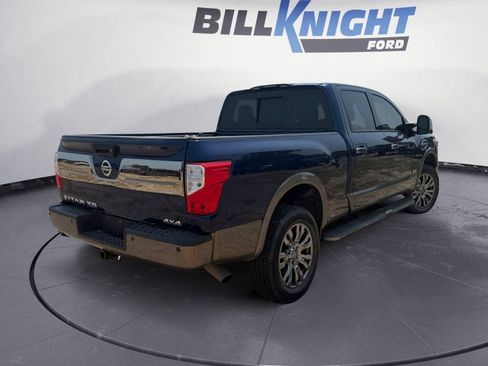 Used 2018 Nissan Titan Platinum Reserve w/ Platinum Utility Package AWD/4WD image 5