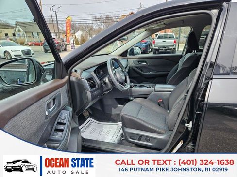 Used 2021 Nissan Rogue SV image 10