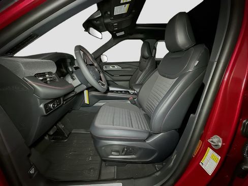 New 2026 Ford Explorer ST-Line w/ ST-Line Street Pack AWD/4WD image 21
