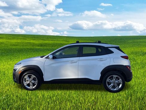 Used 2023 Hyundai Kona SEL image 10