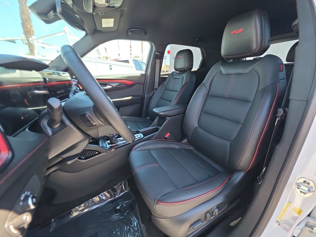 Used 2024 Chevrolet TrailBlazer RS w/ Convenience Package FWD image 20