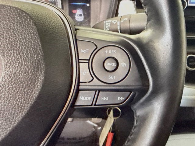 Used 2020 Toyota Corolla SE FWD image 14