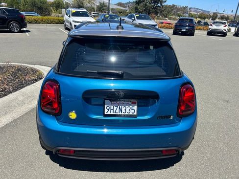 Used 2024 MINI Cooper SE FWD image 4