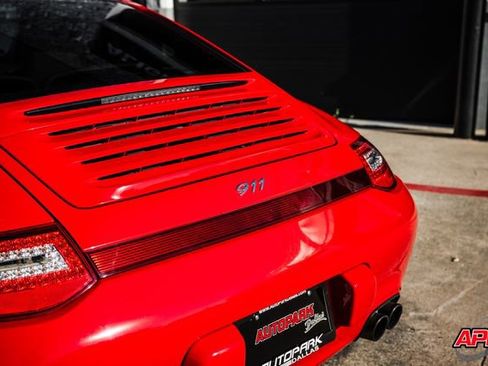 Used 2011 Porsche 911 Carrera 4S image 31