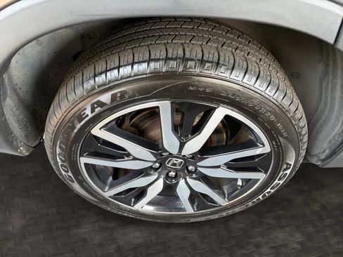 Used 2019 Honda Pilot Elite image 42