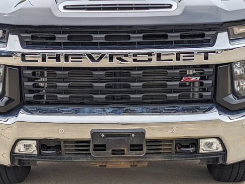 Used 2022 Chevrolet Silverado 2500 LT w/ True North Edition AWD/4WD image 9