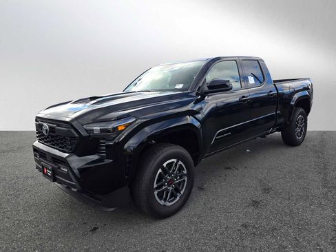 New 2025 Toyota Tacoma TRD Sport image 7