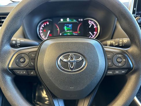 Certified 2024 Toyota RAV4 XLE AWD/4WD image 28