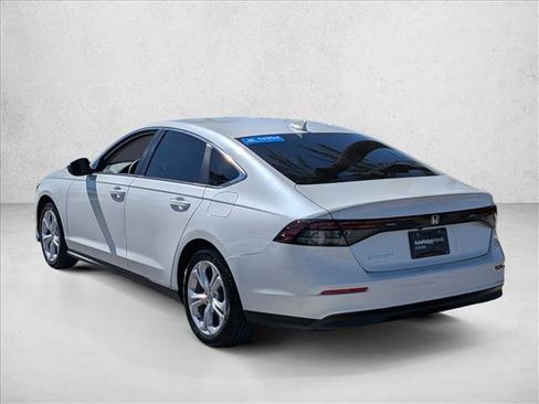 Used 2025 Honda Accord LX image 8