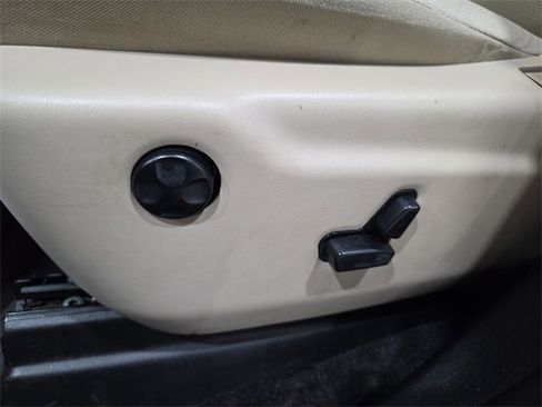 Used 2015 Dodge Durango SXT w/ Quick Order Package 23B image 12