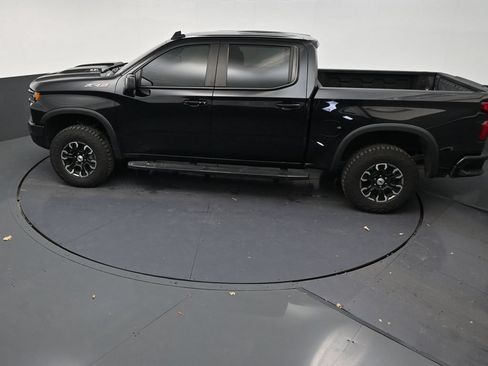 Used 2024 Chevrolet Silverado 1500 ZR2 w/ Technology Package AWD/4WD image 13