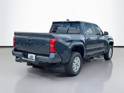 New 2025 Toyota Tacoma SR5