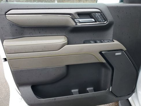 Used 2023 Chevrolet Silverado 1500 ZR2 w/ Technology Package image 22