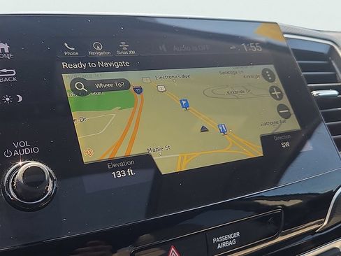 Used 2019 Honda Pilot Touring image 17