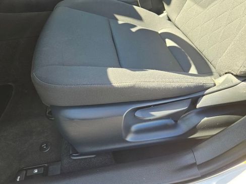 Used 2023 Toyota Corolla LE image 14