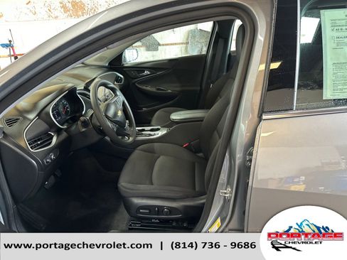 Used 2024 Chevrolet Malibu LT image 10