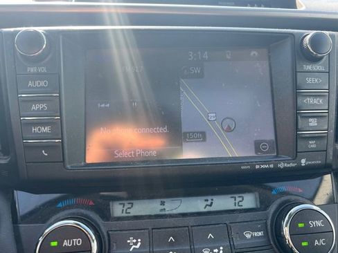 Used 2018 Toyota RAV4 XLE w/ Convenience Package image 21