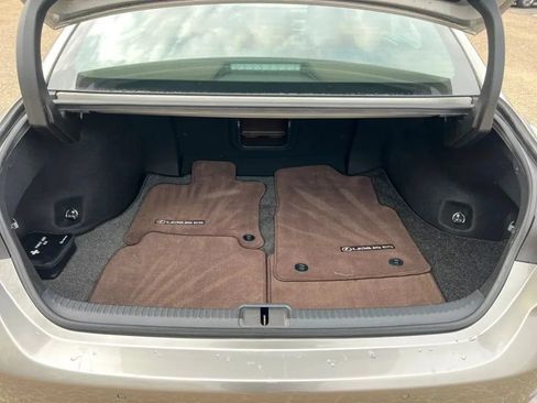 Used 2019 Lexus ES 350 w/ Premium Package FWD image 22