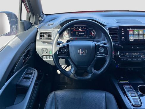 Used 2024 Honda Passport Black Edition image 22