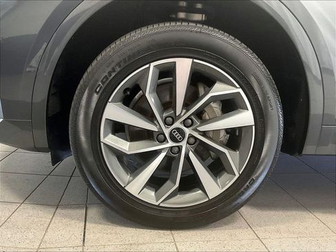 Used 2023 Audi Q5 2.0T Premium Plus w/ Premium Plus Package AWD/4WD image 7