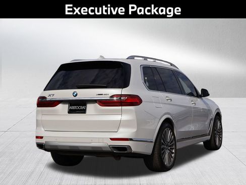 Used 2022 BMW X7 xDrive40i w/ Executive Package AWD/4WD image 8