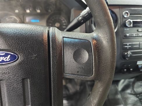 Used 2016 Ford F450 XL w/ XL Value Package image 18