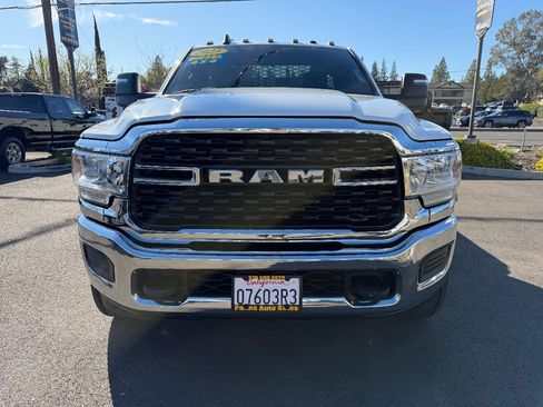 Used 2023 RAM 5500 SLT w/ Quick Order Package 2YG SLT image 2