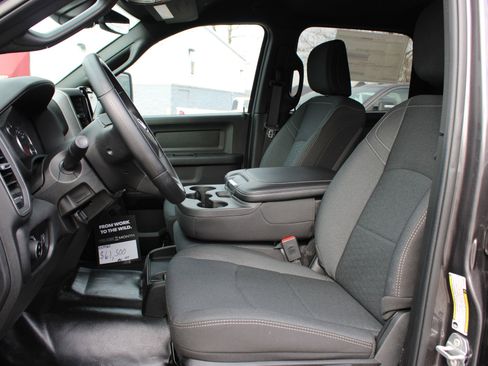 New 2025 RAM 2500 Tradesman AWD/4WD image 15