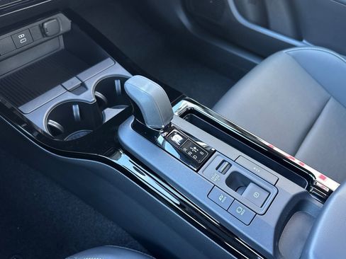 New 2026 Toyota Prius XLE image 25