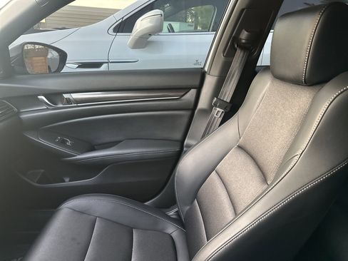 Used 2021 Honda Accord Sport image 18