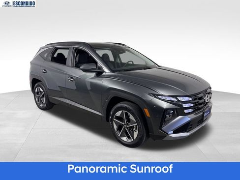 Used 2025 Hyundai Tucson SEL AWD/4WD image 7