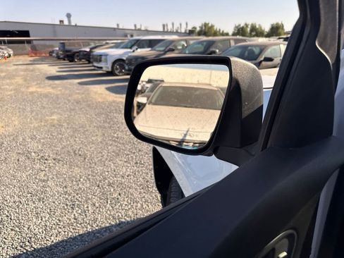 Used 2019 Chevrolet Colorado W/T RWD image 19