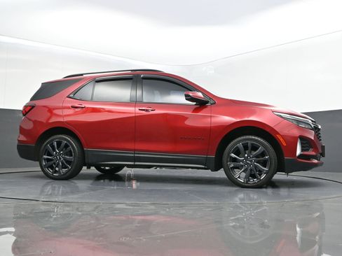 Used 2022 Chevrolet Equinox RS image 44
