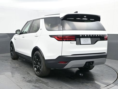 New 2025 Land Rover Discovery S AWD/4WD image 3