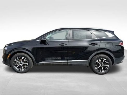 Used 2023 Kia Sportage EX AWD/4WD image 4