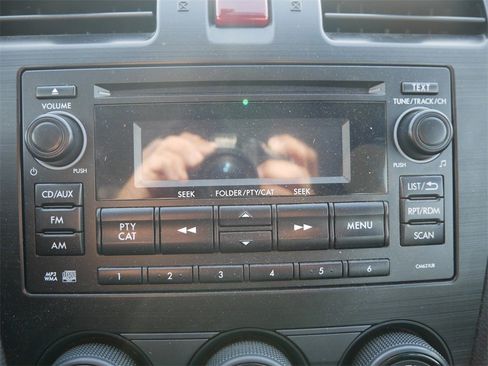 Used 2014 Subaru Impreza 2.0i Premium w/ All-Weather Package w/CVT image 27