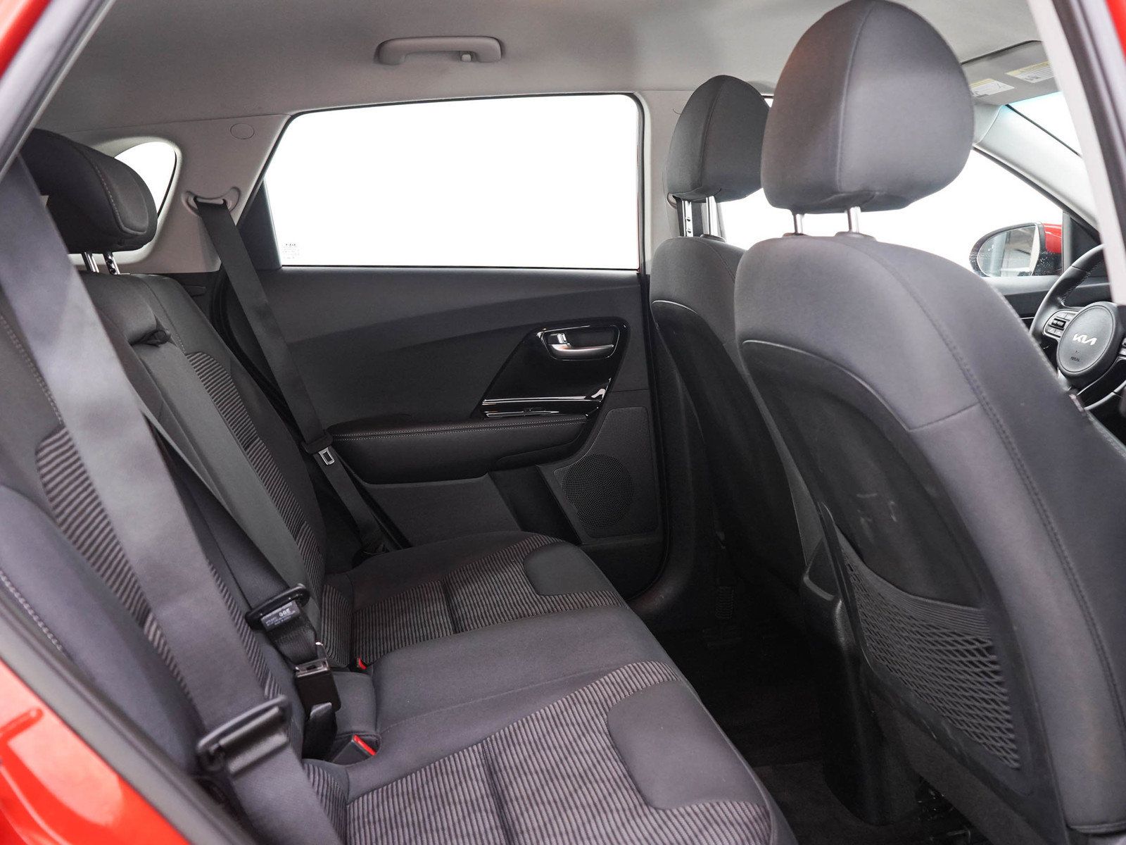 Used 2022 Kia Niro LXS FWD image 13