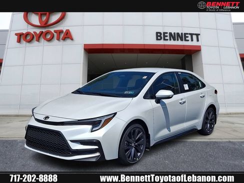 New 2026 Toyota Corolla SE FWD image 1