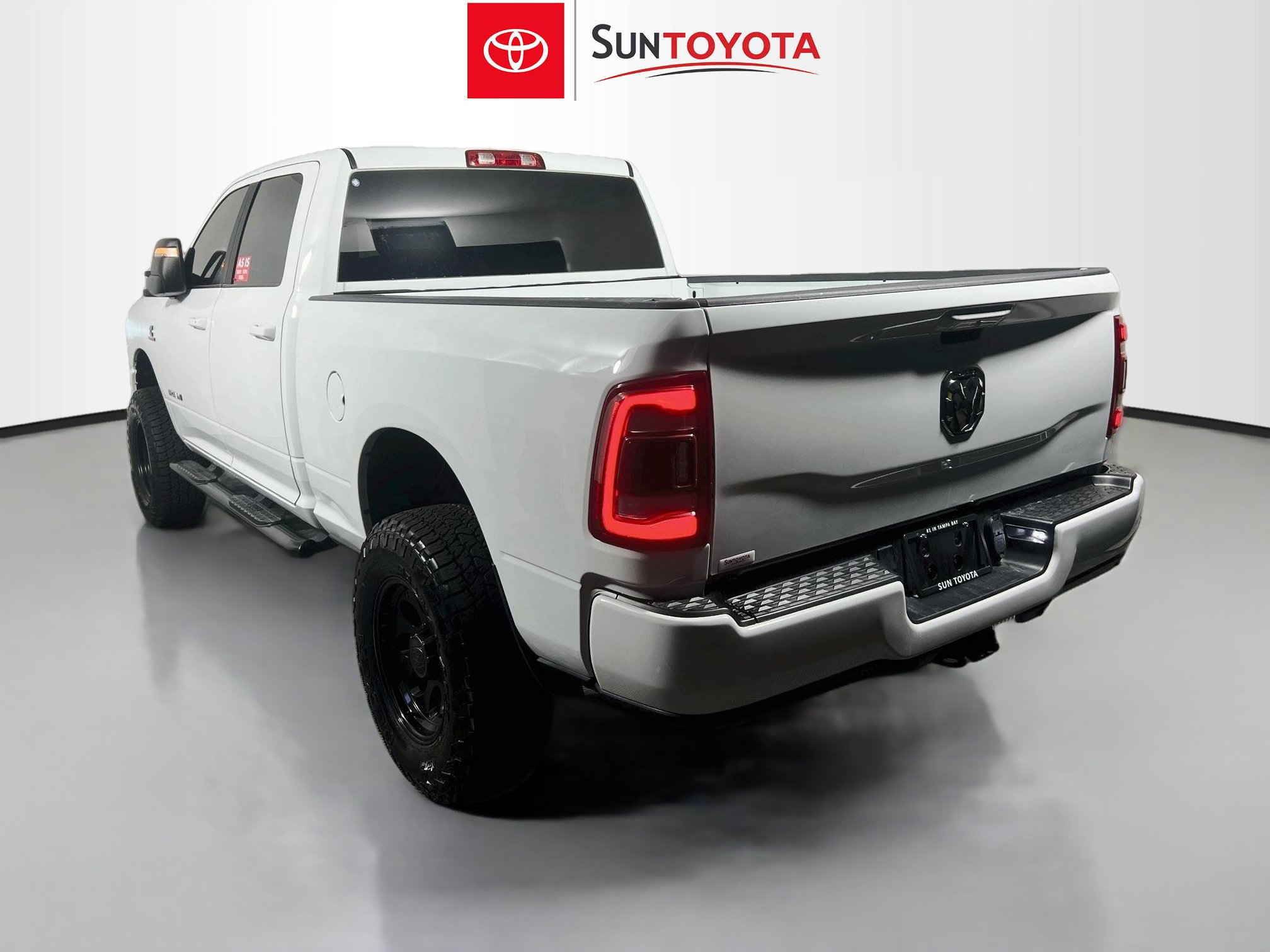 Used 2024 RAM 2500 Big Horn w/ Sport Appearance Package AWD/4WD image 6