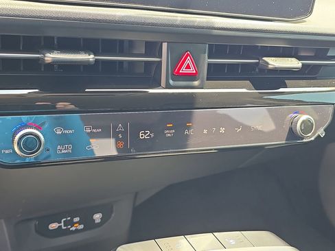 New 2026 Kia EV6 Light RWD image 24
