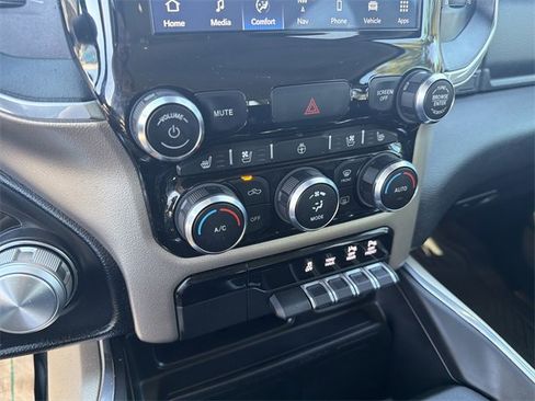 Used 2022 RAM 1500 Laramie image 31