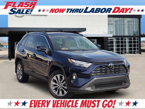 Used 2025 Toyota RAV4 XLE Premium FWD image 1