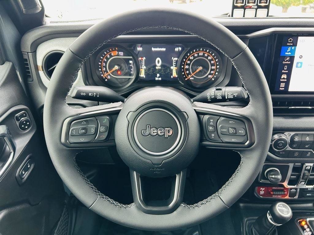 New 2025 Jeep Wrangler Unlimited Sport AWD/4WD image 17