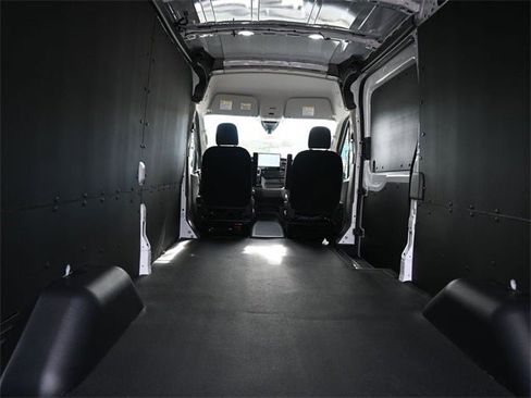 New 2026 Ford Transit 250 148 Medium Roof w/ Load Area Protection Package image 15