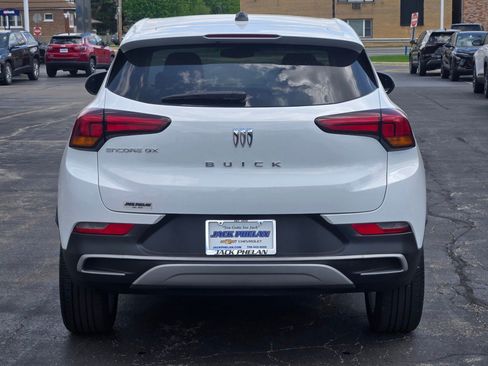 Certified 2025 Buick Encore GX Preferred FWD image 12